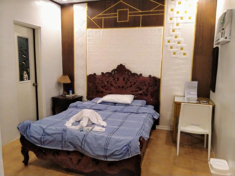 Monallan Boracay Hotel 3*