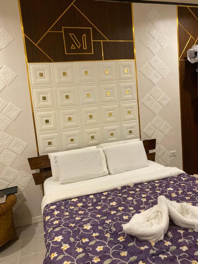 Hotel Monallan Boracay
