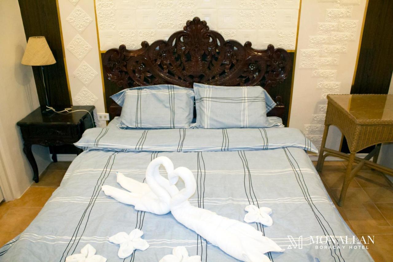 Hotel Monallan Boracay 3*